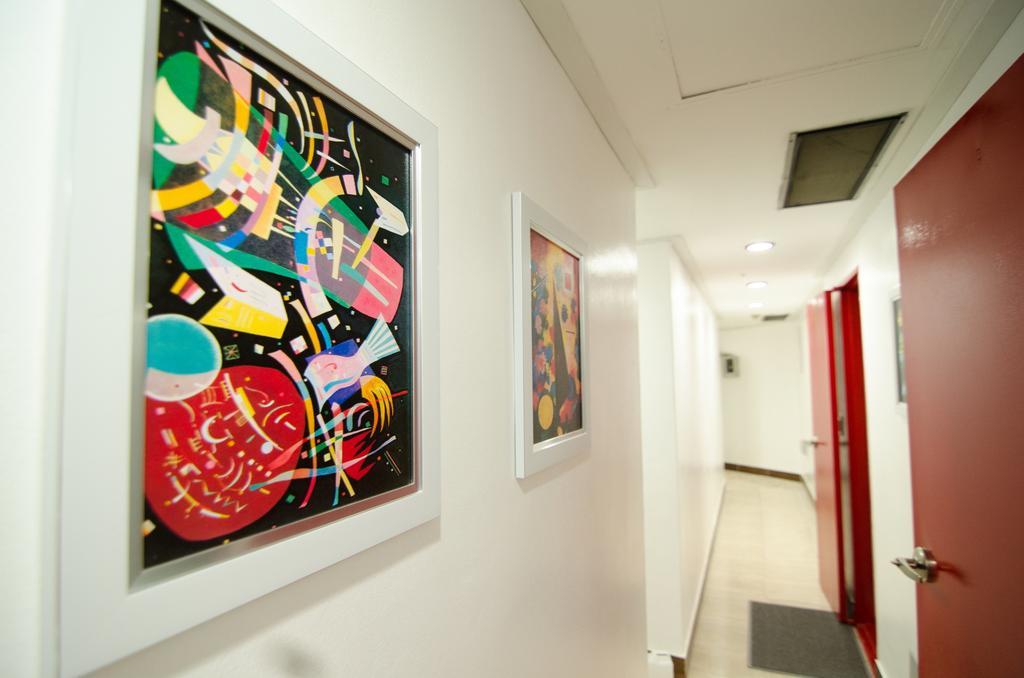 Kimchee Sinchon Guesthouse Сеул Экстерьер фото