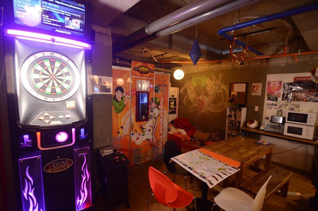 Kimchee Sinchon Guesthouse Сеул Экстерьер фото