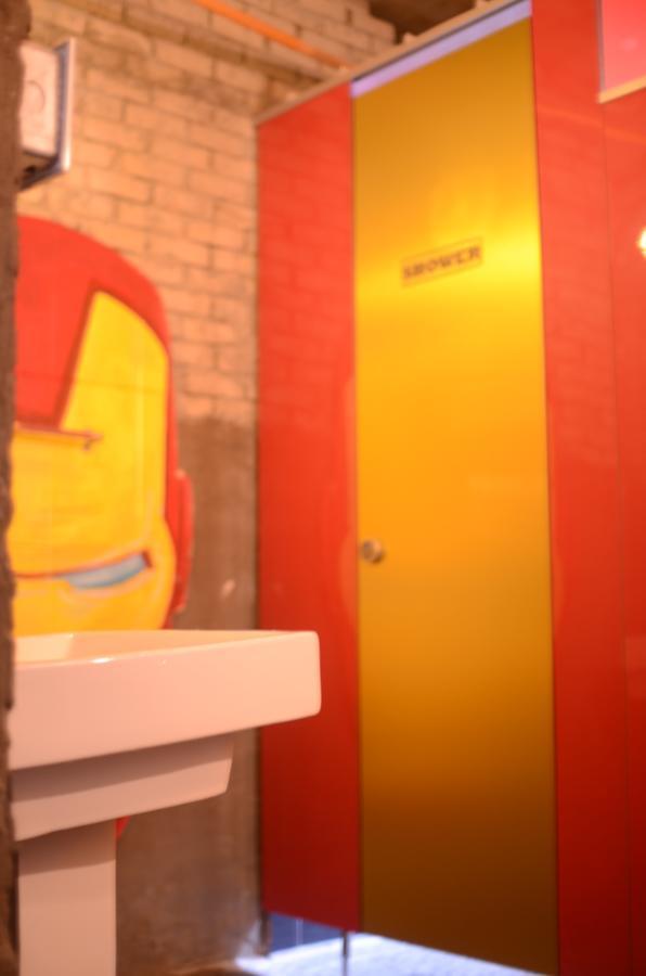 Kimchee Sinchon Guesthouse Сеул Экстерьер фото