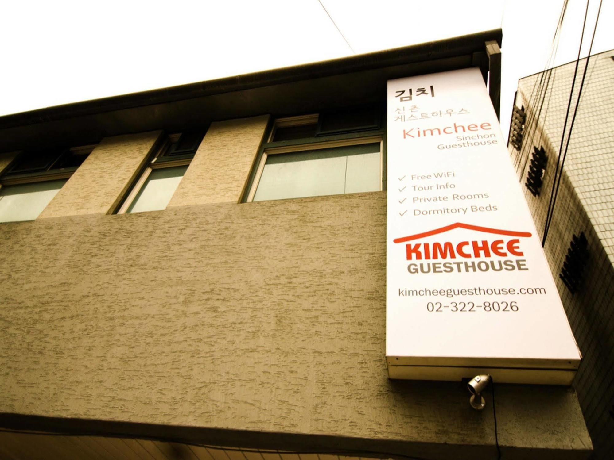 Kimchee Sinchon Guesthouse Сеул Экстерьер фото